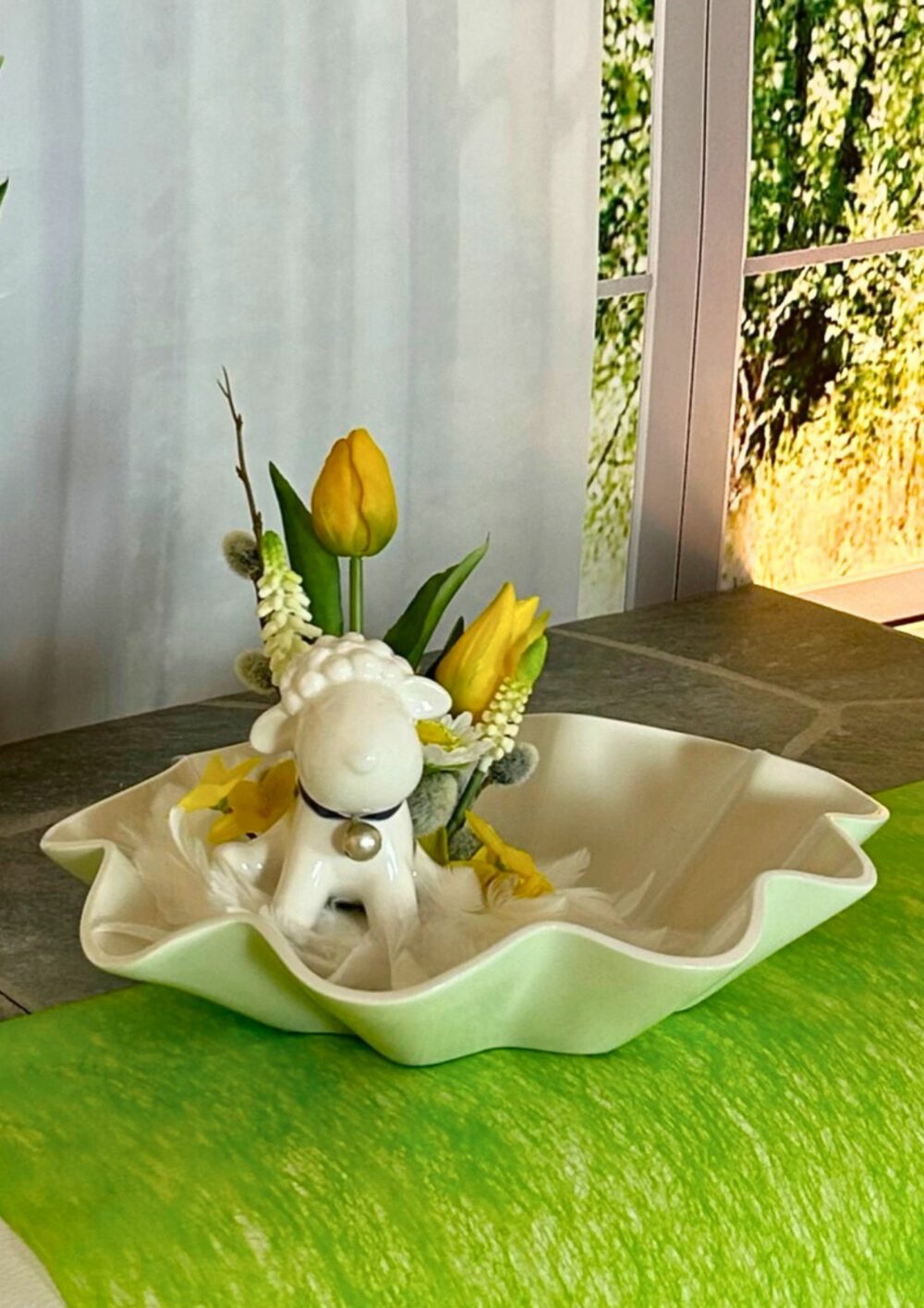 Salino Schale flach weiss-creme seitlich