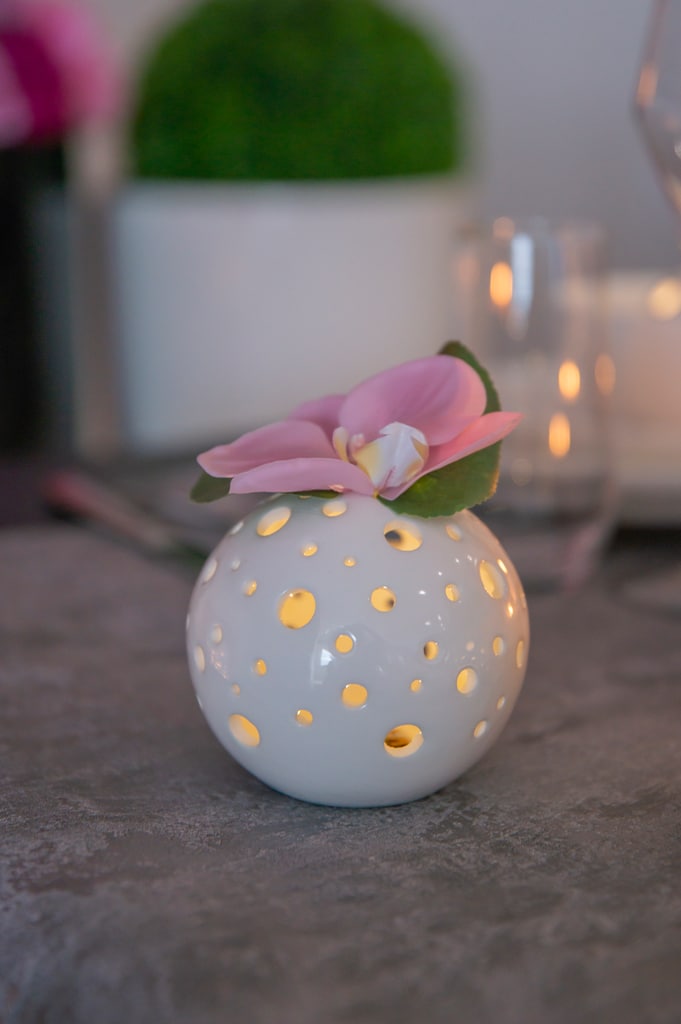 Lichtkugel Padova mit Orchidee rosa-gelb – Bild 4