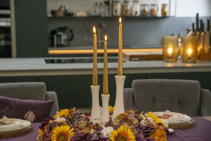 Tischdeko-Herbstdeko-Erntedank-mit-Leuchter-Tapino