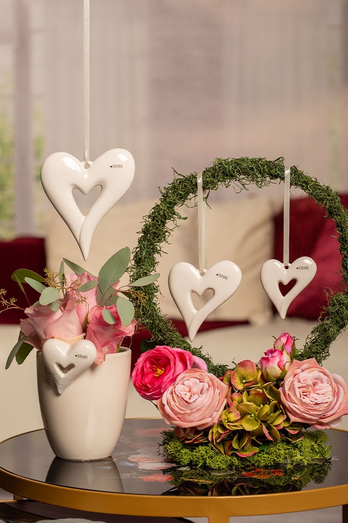 belvina-kuebel-haenger-creme-offen-collection