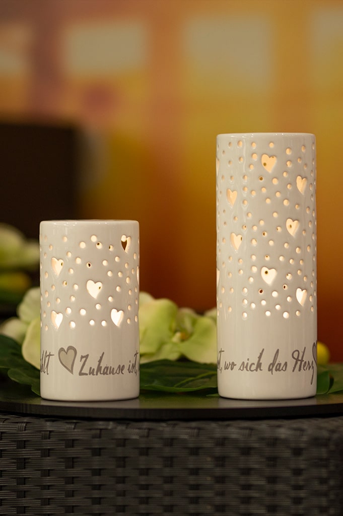 latuna-mit-schrift-decal-zuhause-ambiente