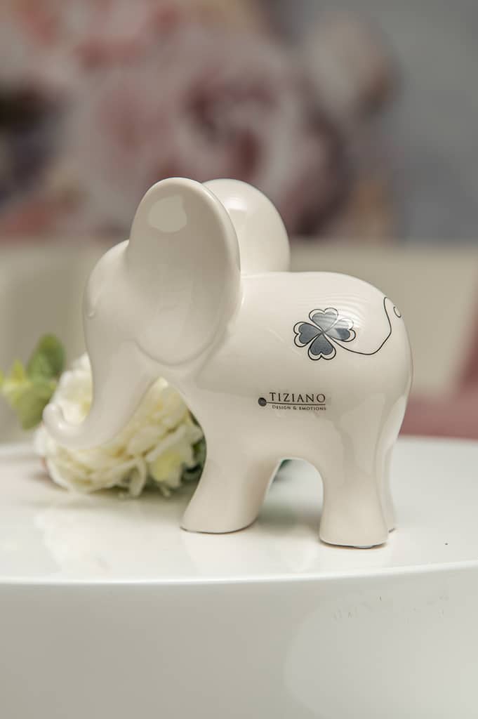 leon-m-gluecksblatt-weiss-creme