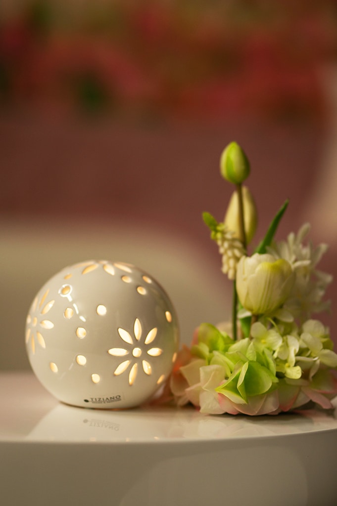 tadino-kugel-led-weiss-creme