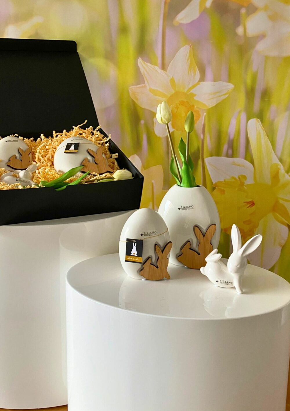 Geschenkbox L mit Fabrio, Ei und Vase Staffalo