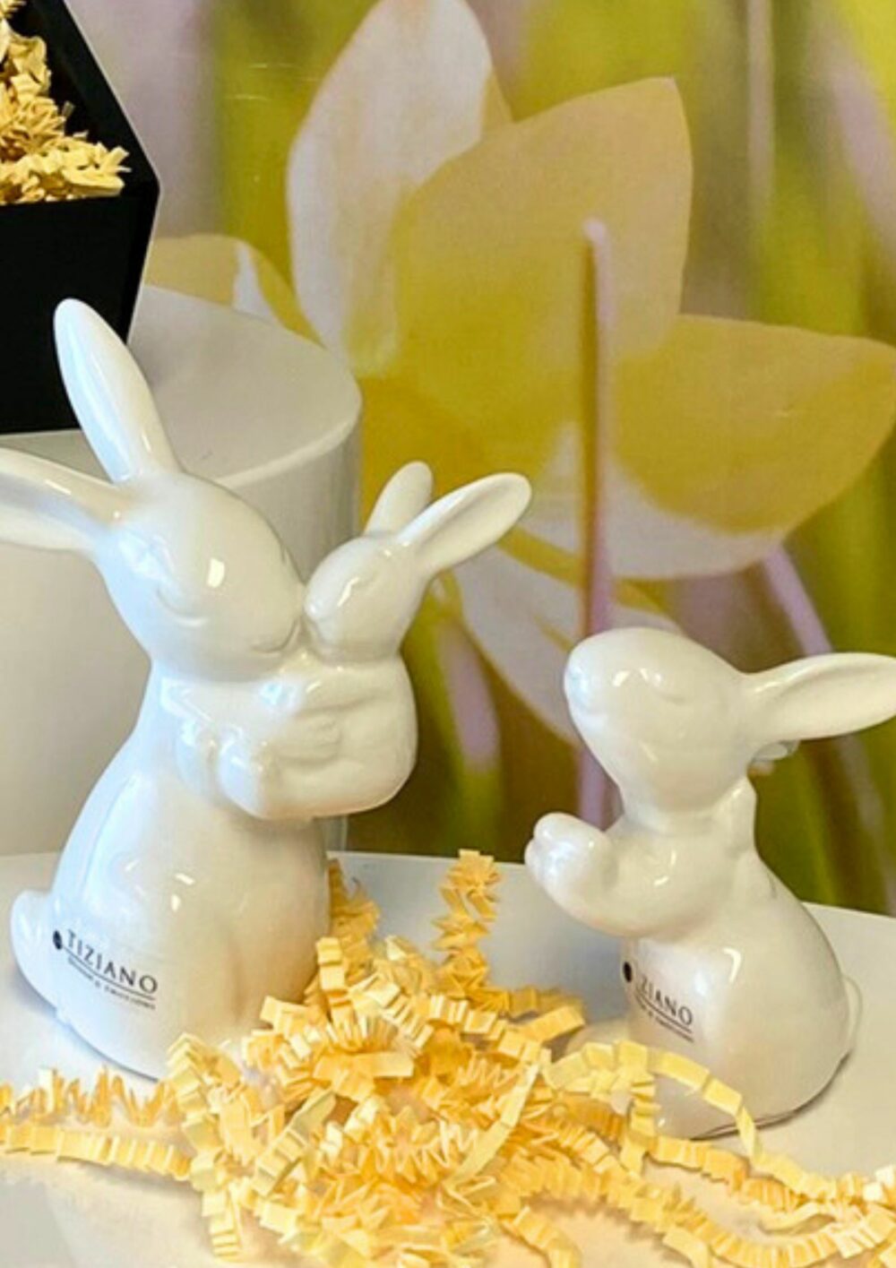 Geschenkbox S mit Fabrio mit Kind und Fabrio mit Schleife detail