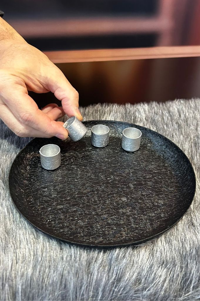 Magnetteller schwarz rund 20cm