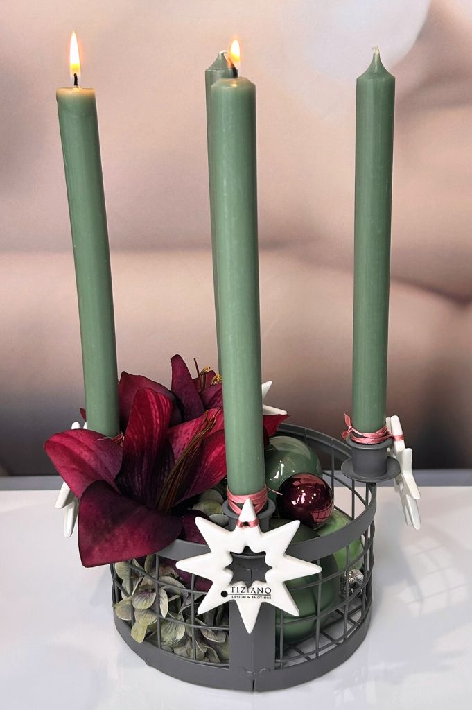 Metallkorb mit 4 Kerzenhaltern silber-grau – Bild 3