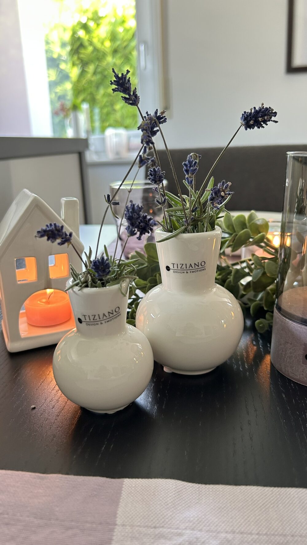 Vase Emporo groß creme-weiß