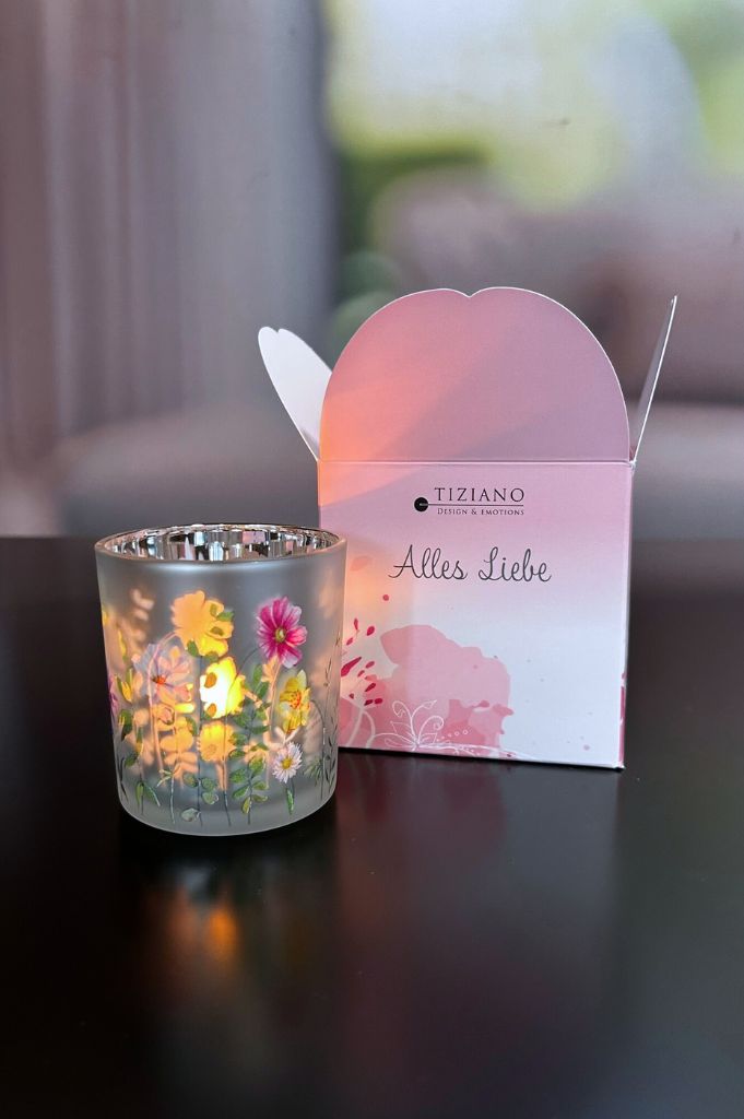 Würfelbox Amore mit Glasteelicht Blumen