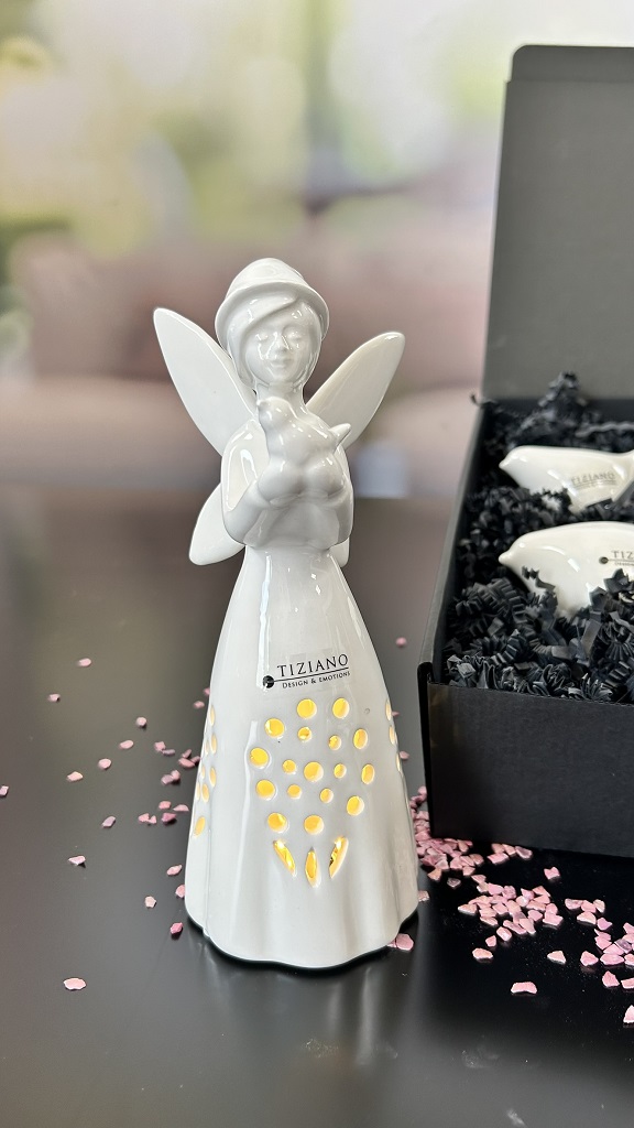 Geschenkbox LED Fee Aria mit Doppelblume Alisa und Vögeln – Bild 4