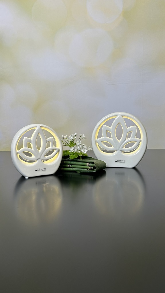 LED Lotusblume Casca im Ring