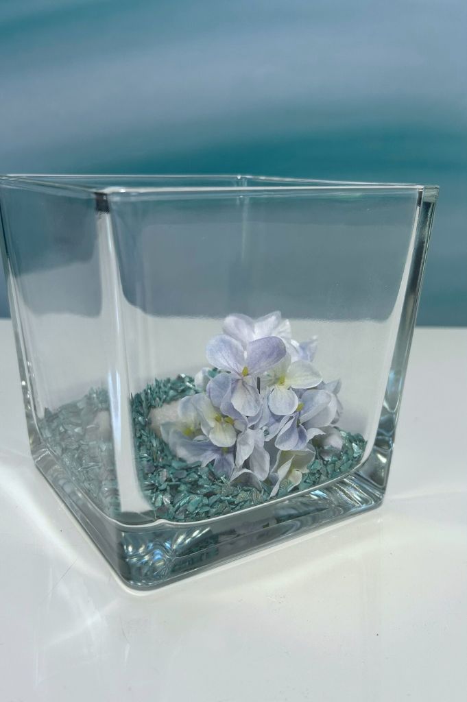 Glas Alone mit Delfin Sandy – Bild 4