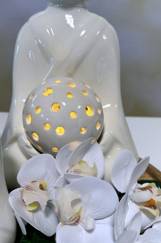 Dekoset Holzteller mit Shivas und LED Kugel Padova – Bild 3