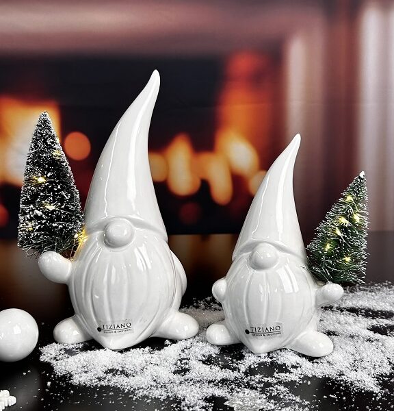 Deko Santa Stefano mit Baum LED creme-weiß