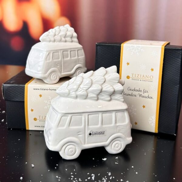 Deko Bus Caso mit Baum in Geschenkkarton