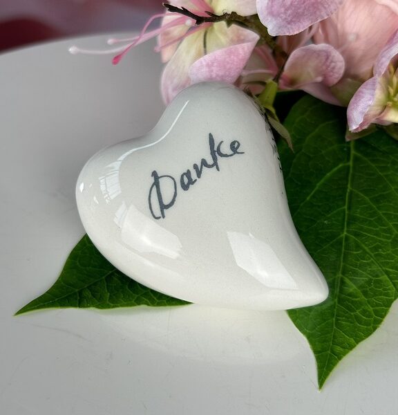 Dekoherz Amore 6cm "Danke" creme-weiß