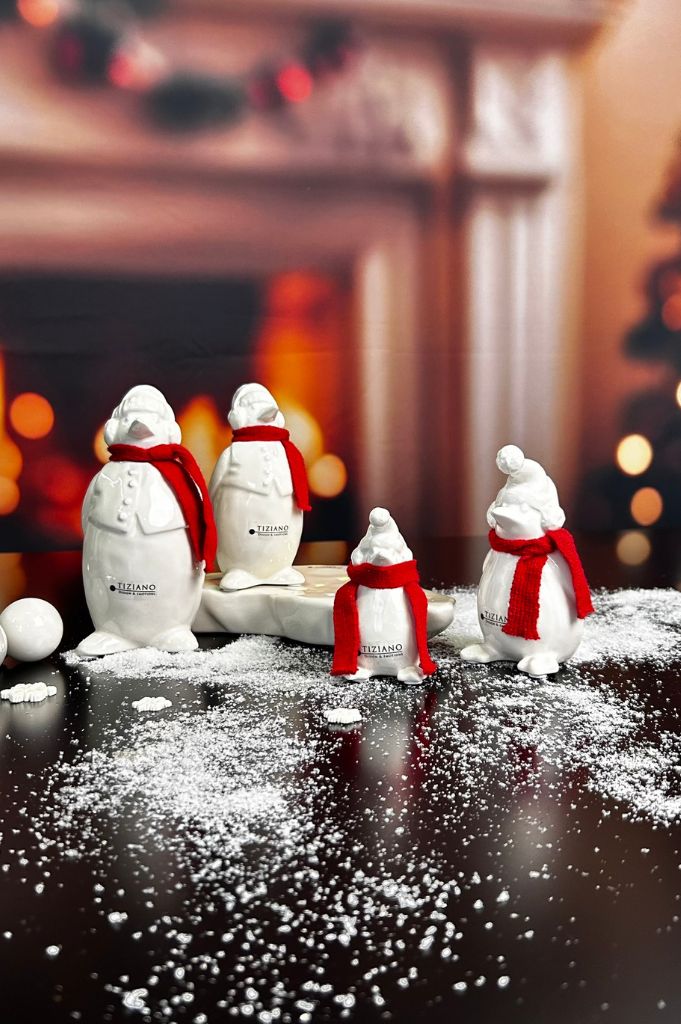 Deko Pinguin Flocke mit rotem Schal
